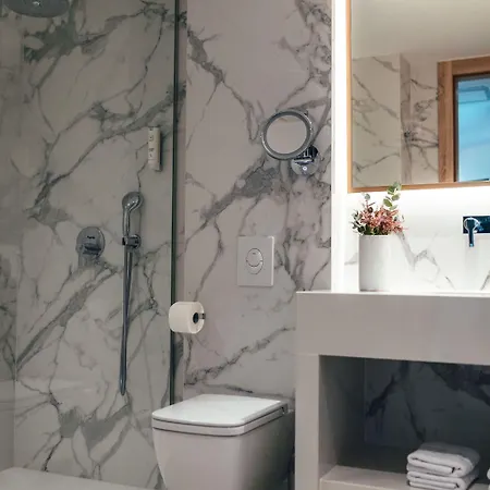 City Hotel Dubrovnik 두브로브니크