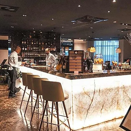 City Hotel Dubrovnik 4*